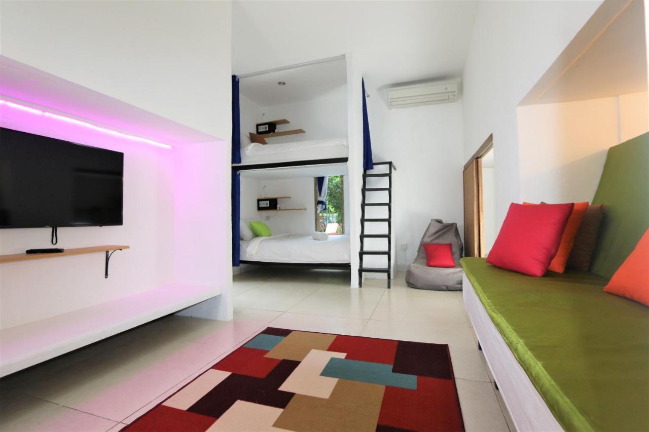 Albergue Cornerstone Bali Coworking Canggu Exterior foto